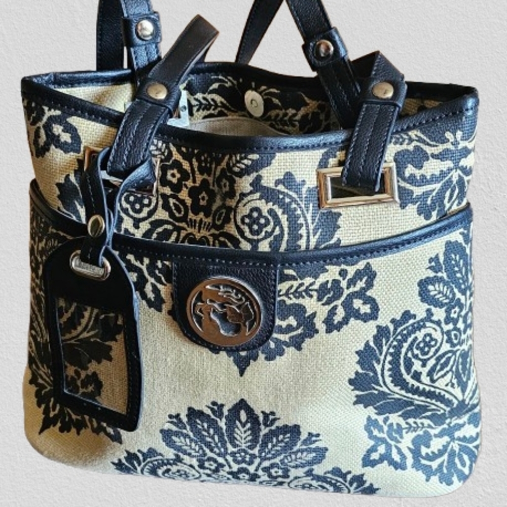 Spartina 449 Daufuskie Island Black and Cream Damask Print Tote